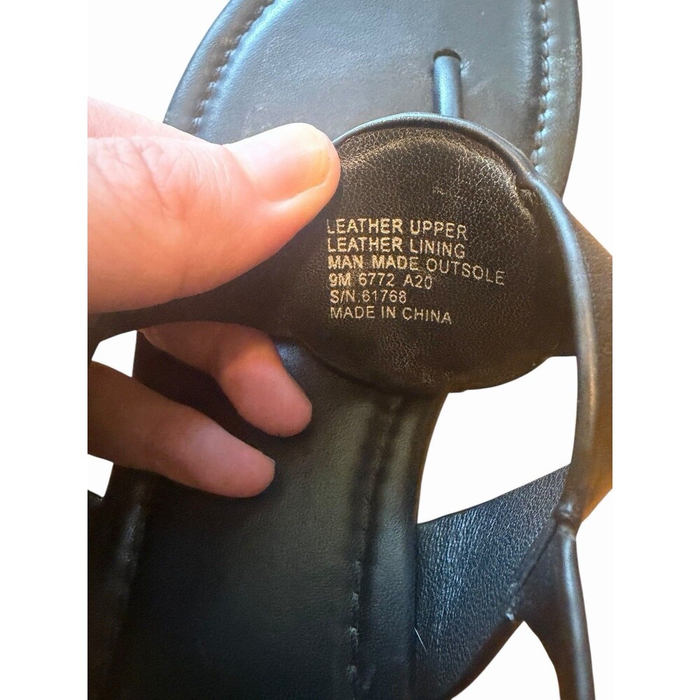 Tory Burch Bryce Logo Black Leather Sandals Flat Thong Flip Flop 9 Womens Summer - Picture 3 of 10
